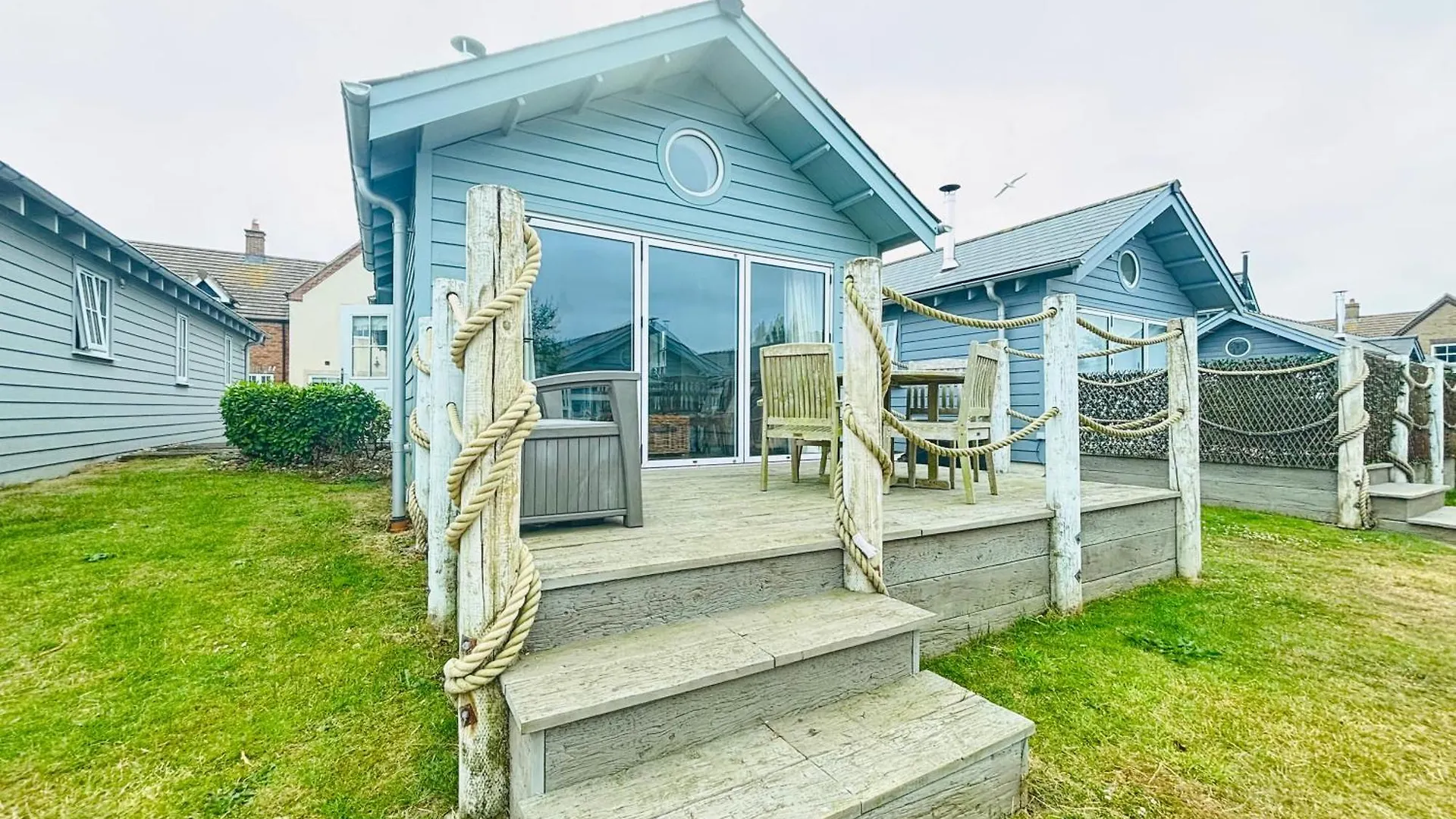 Kontakt z Jabry Beach House Filey